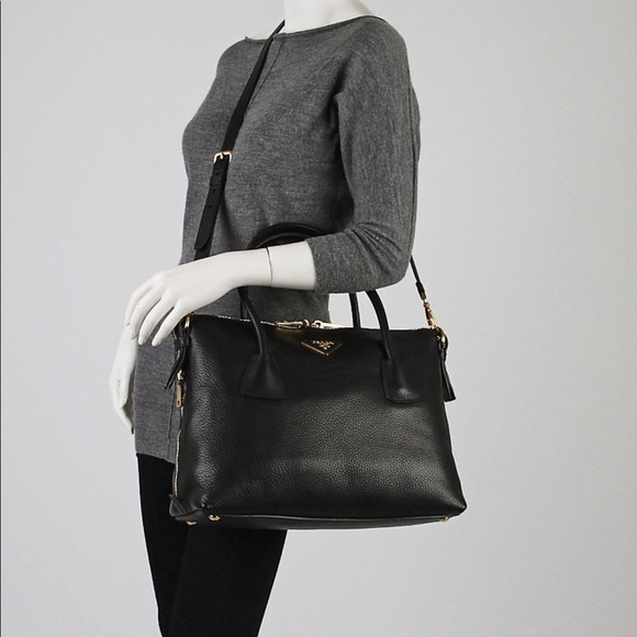 PRADA
Black Vitello Daino Leather Bauletto Top Handle Bag - Picture 3 of 17